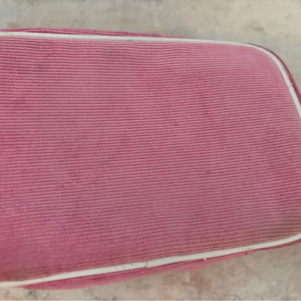 Juicy Couture Cosmetic Makeup Case Pink Brown Handle clutch purse handbag